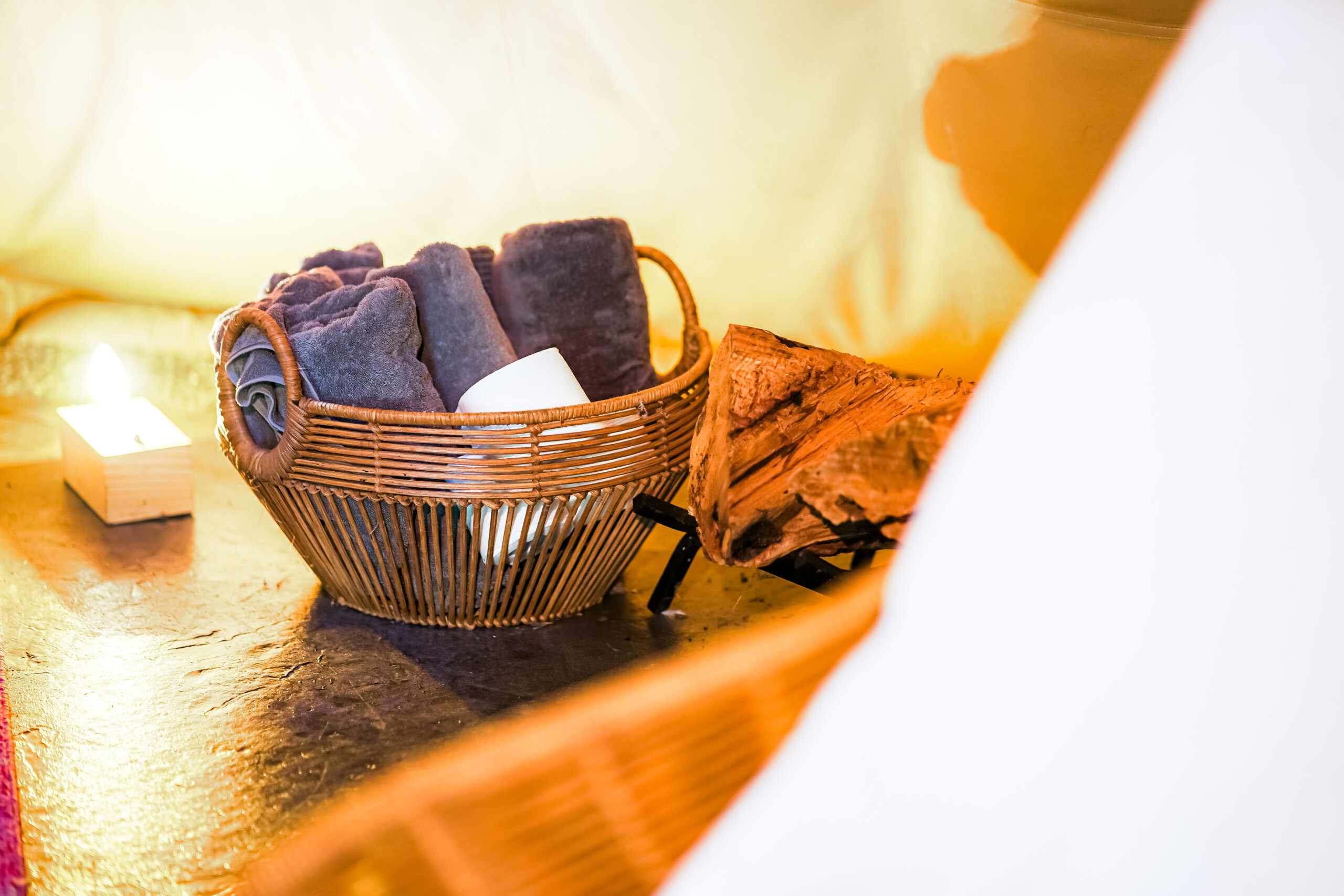 june-farms-cabins-tipi-4