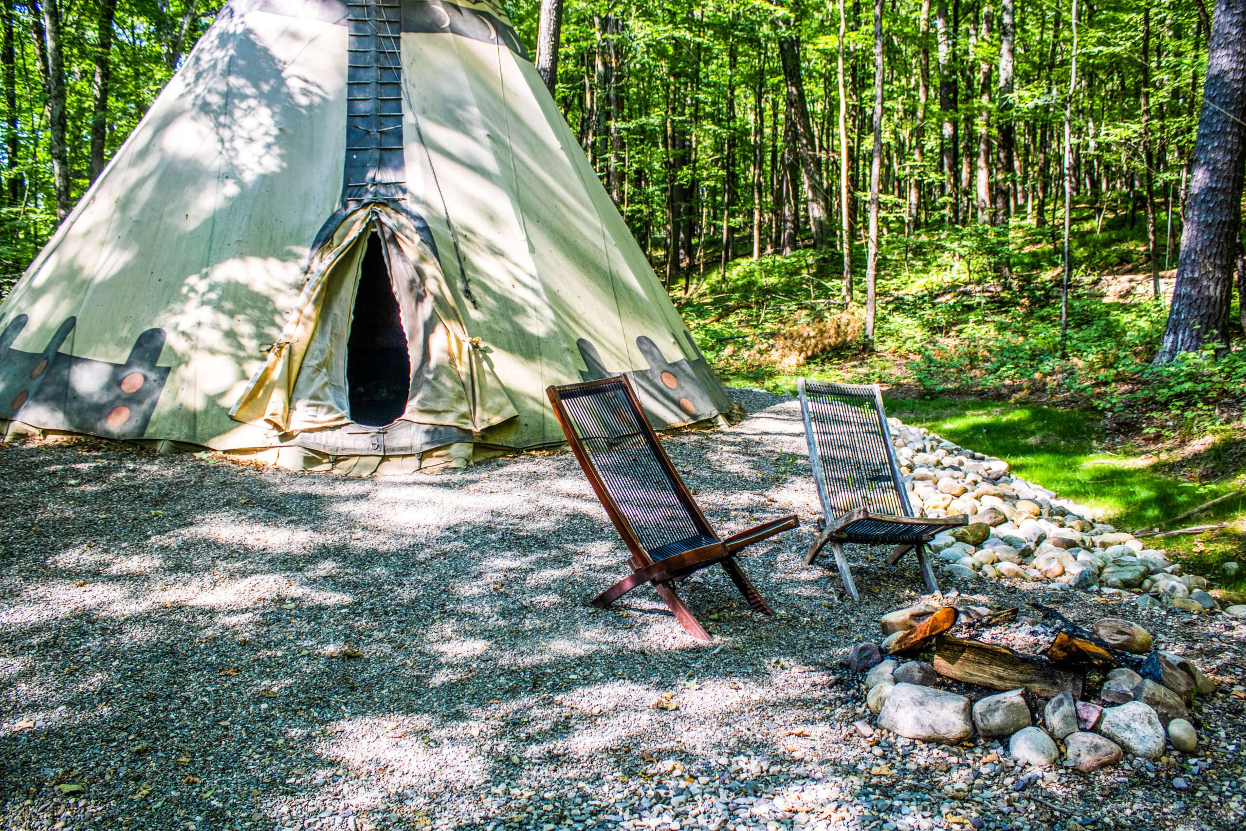 june-farms-cabins-tipi-6